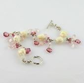 pink pearl beaded jewelry bracelet